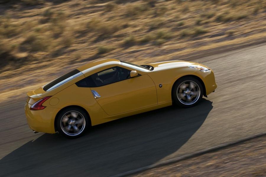  Nissan 370Z 2009 года  (фото 182 из 192)
